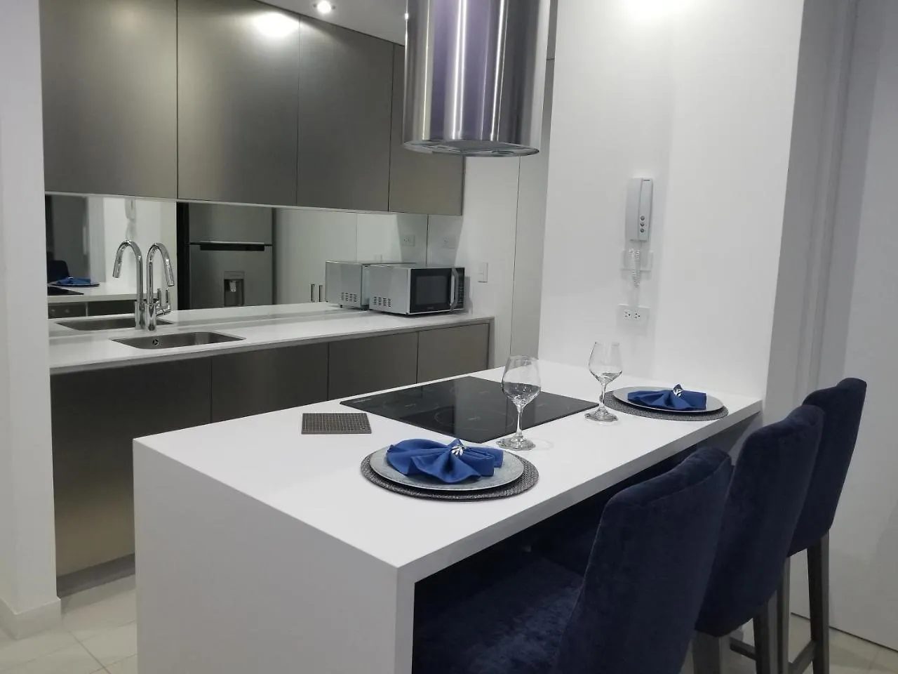 Luxury Residence Suite Modern Design Style Quito